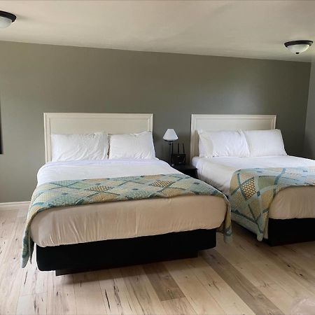 ديغبي Seawinds Motel & Cottages المظهر الخارجي الصورة